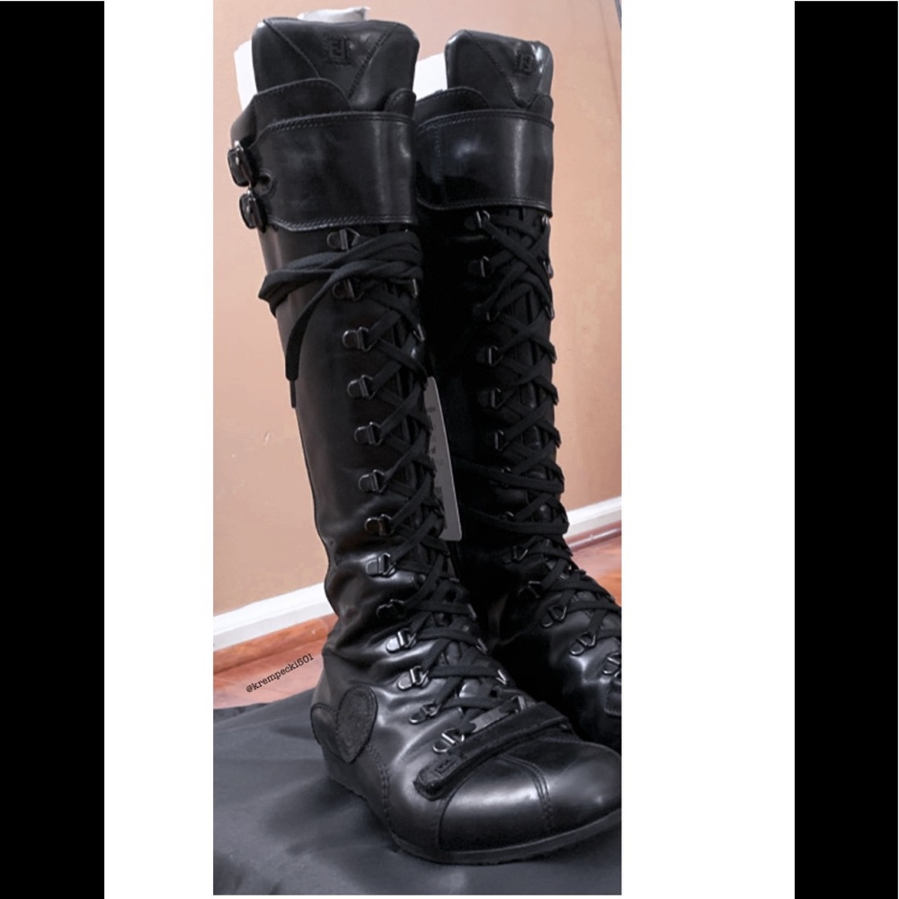 FENDI Black Leather Lace-Up Moto Boots ⭐️AUTHENTIC - Picture 6 of 7